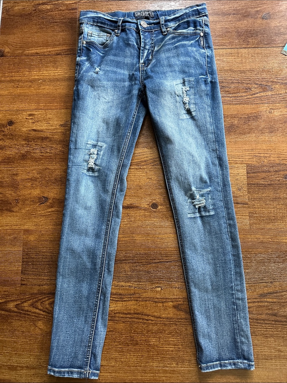 Girls size 12 Silver Jeans Faded Distressed Skinny Jeans. Adjustable waist